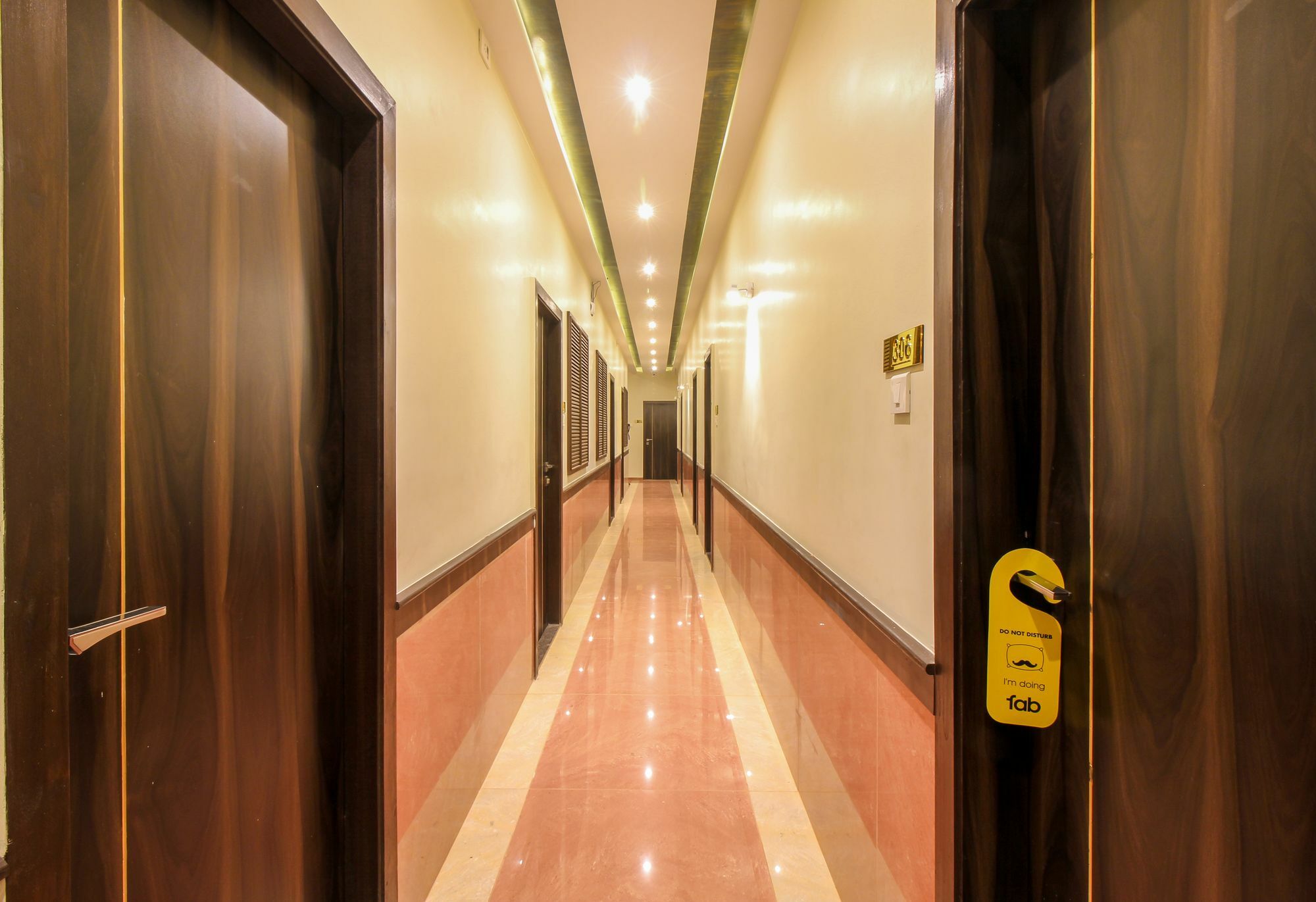 Fabhotel Amour - Nr Mumbai International Airport Bagian luar foto