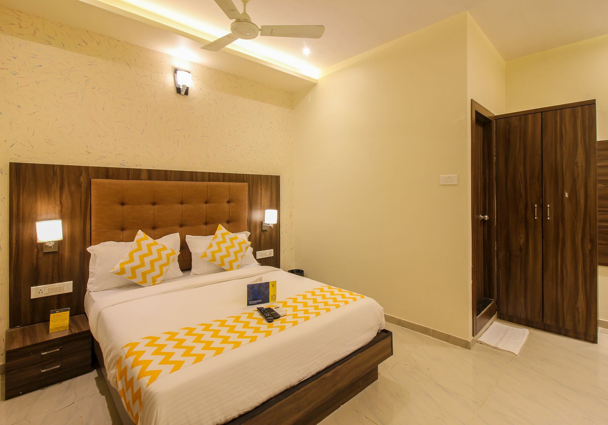 Fabhotel Amour - Nr Mumbai International Airport Bagian luar foto